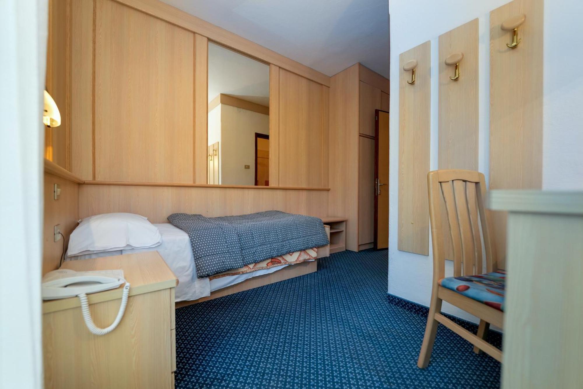 Hotel Mary Pozza di Fassa Esterno foto
